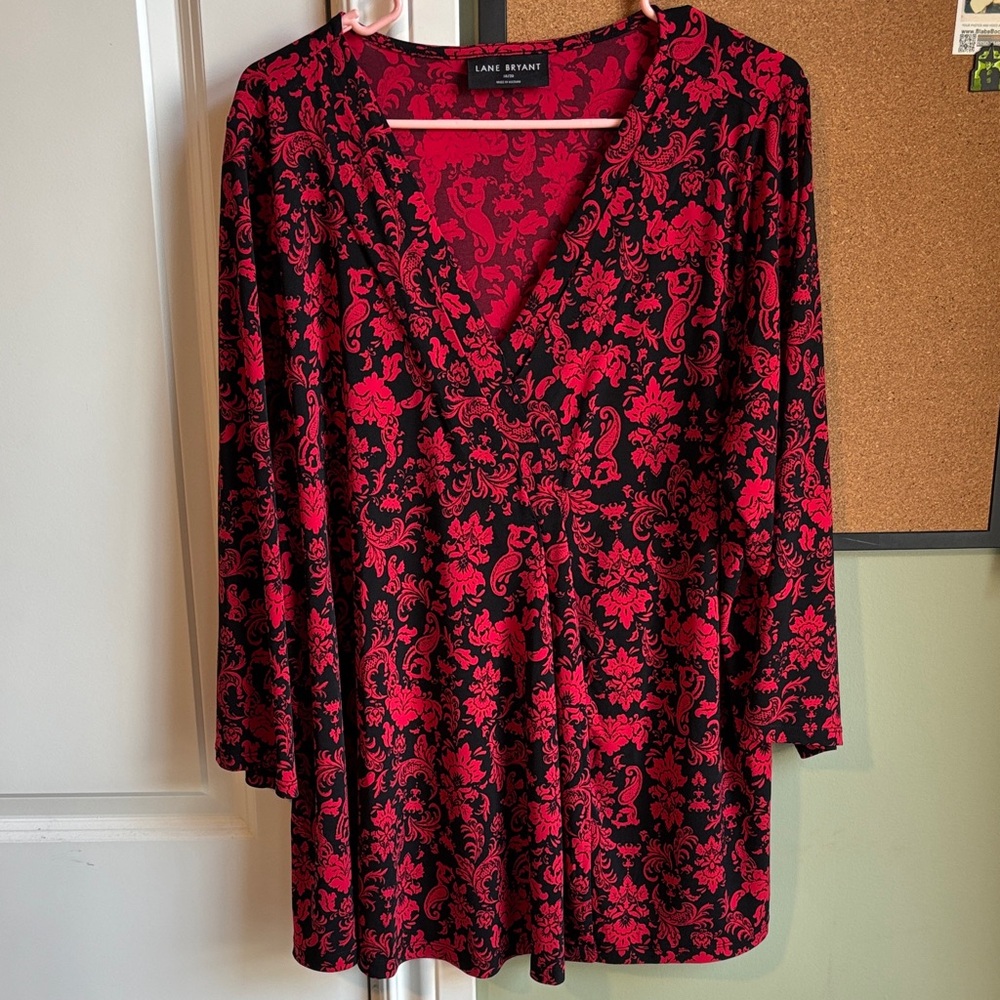 Lane Bryant 18/20 Red and Black Patterned Blouse